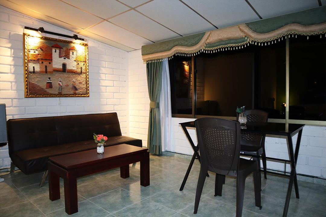 Palestina Ecohotel Chinchiná エクステリア 写真