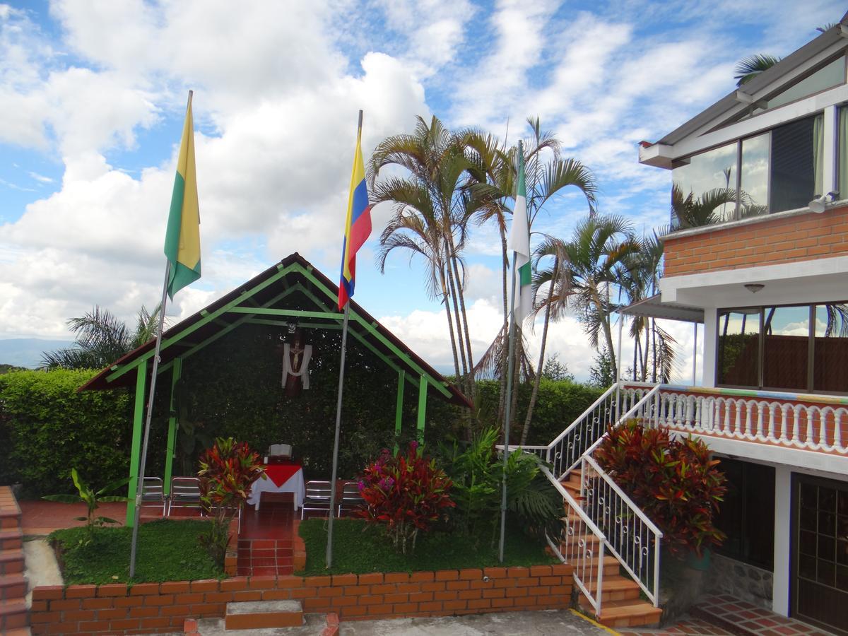 Palestina Ecohotel Chinchiná エクステリア 写真